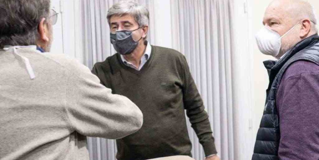 Marcucci: "Los reconocimientos deben estar acompañados de una mayor jerarquización del personal sanitario"