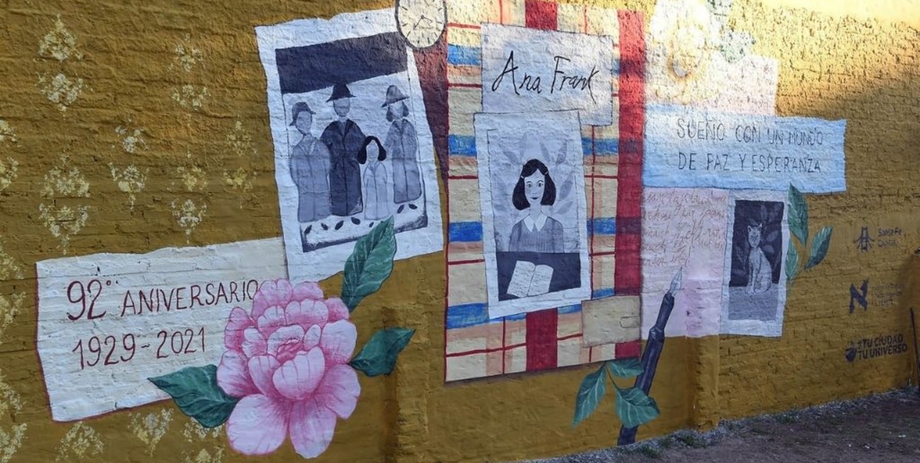 Jatón participó de la inauguración de un mural en memoria de Ana Frank