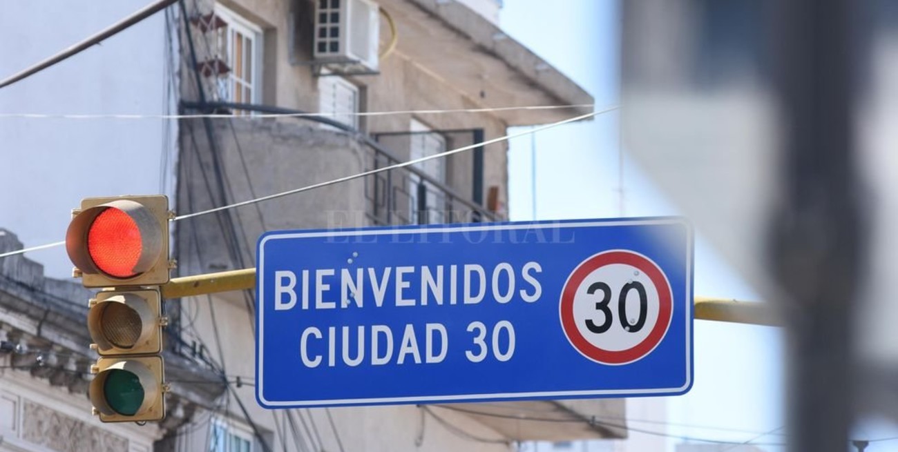 Buscan reducir a 30 km/h la velocidad en calles urbanas del mundo