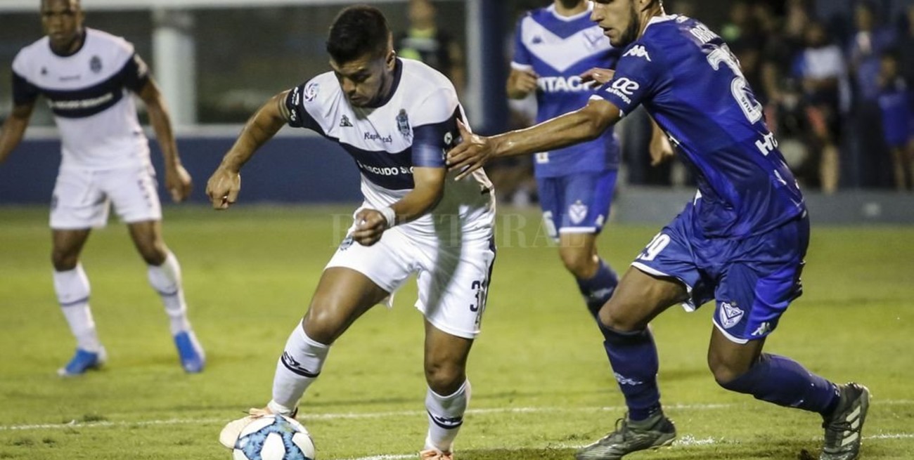 Gimnasia y Vélez no se sacaron ventaja en el bosque