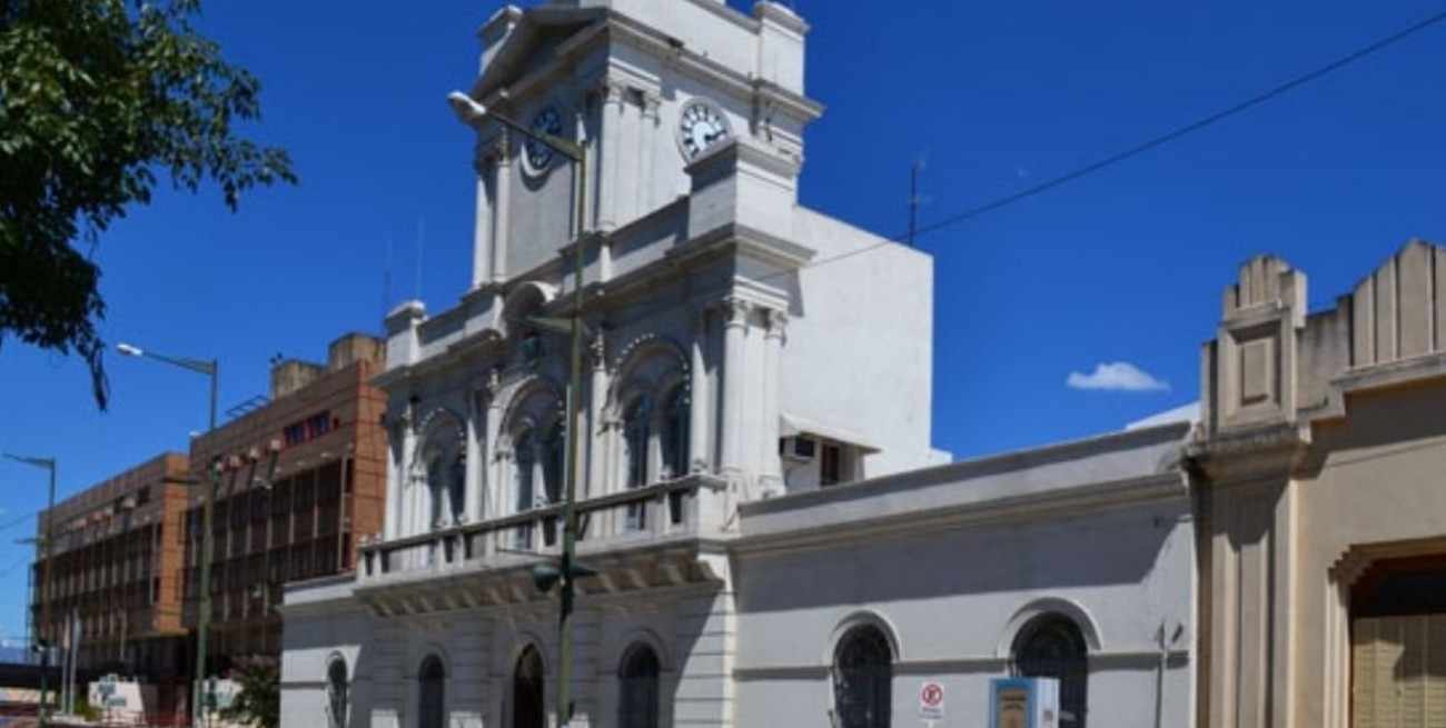 Concepción del Uruguay: buscan a un joven de 24 años que asesinó a un hombre y se fugó