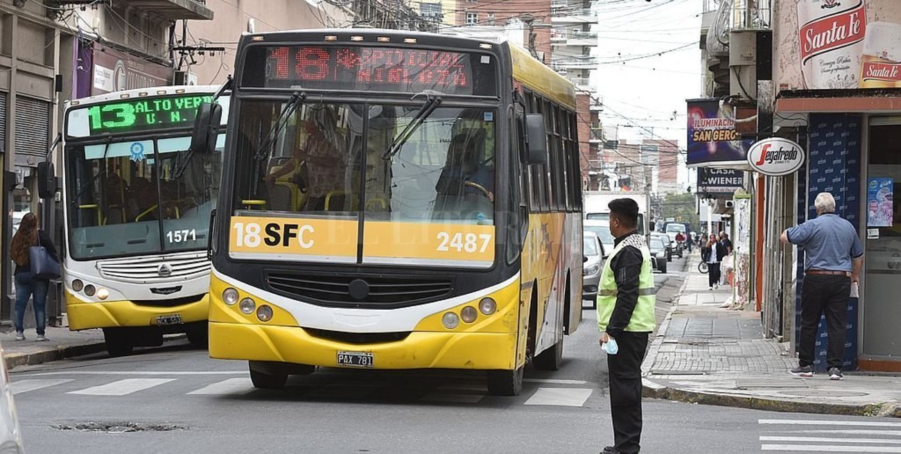 UTA anunció un paro nacional de colectivos para el próximo lunes