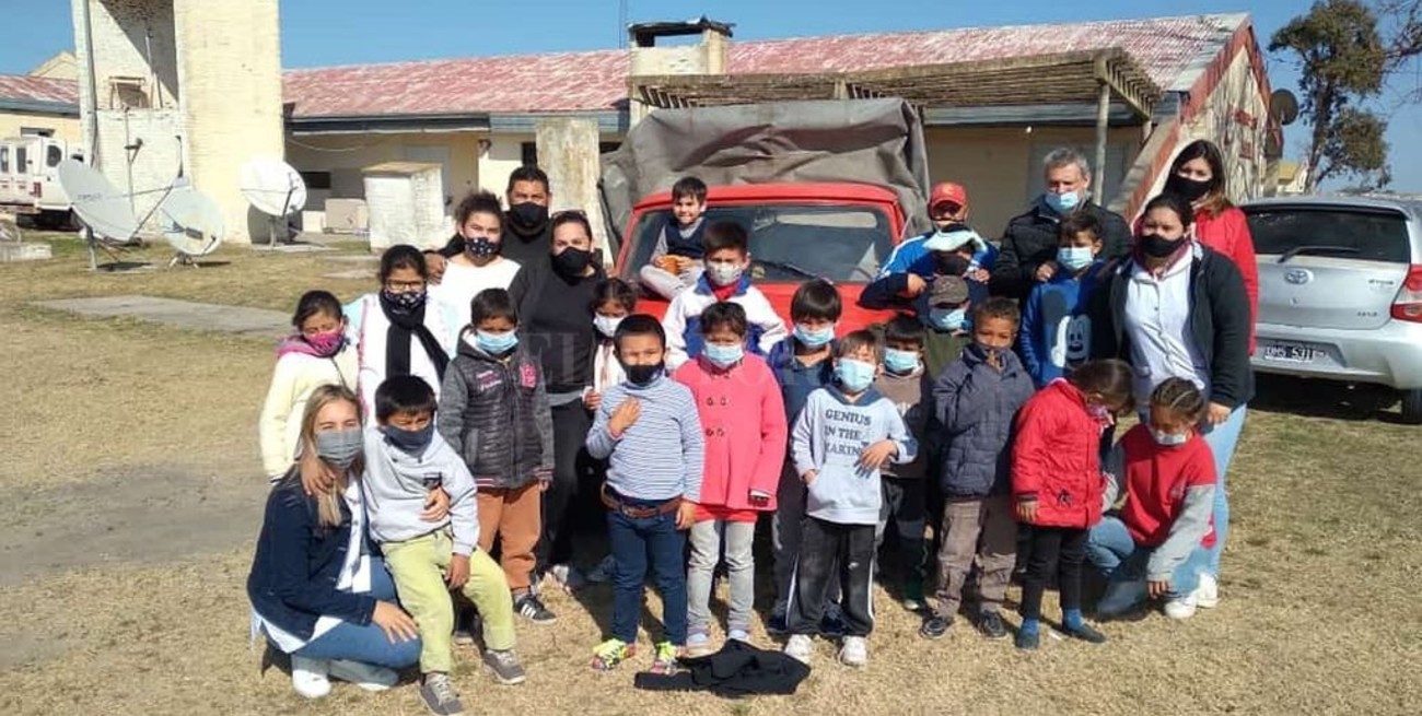 "La Sombrilla", una escuela que espera en el norte profundo