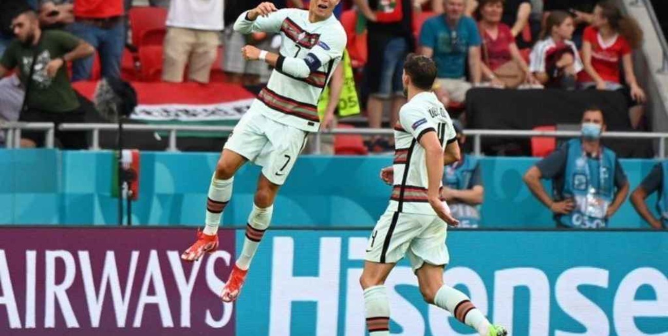 Doblete de gol y de récord para Cristiano Ronaldo en la victoria de Portugal en la Eurocopa