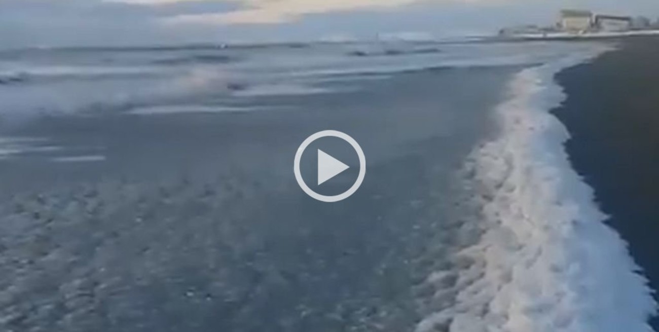 Se congeló el mar en Tierra del Fuego por la ola de frío polar
