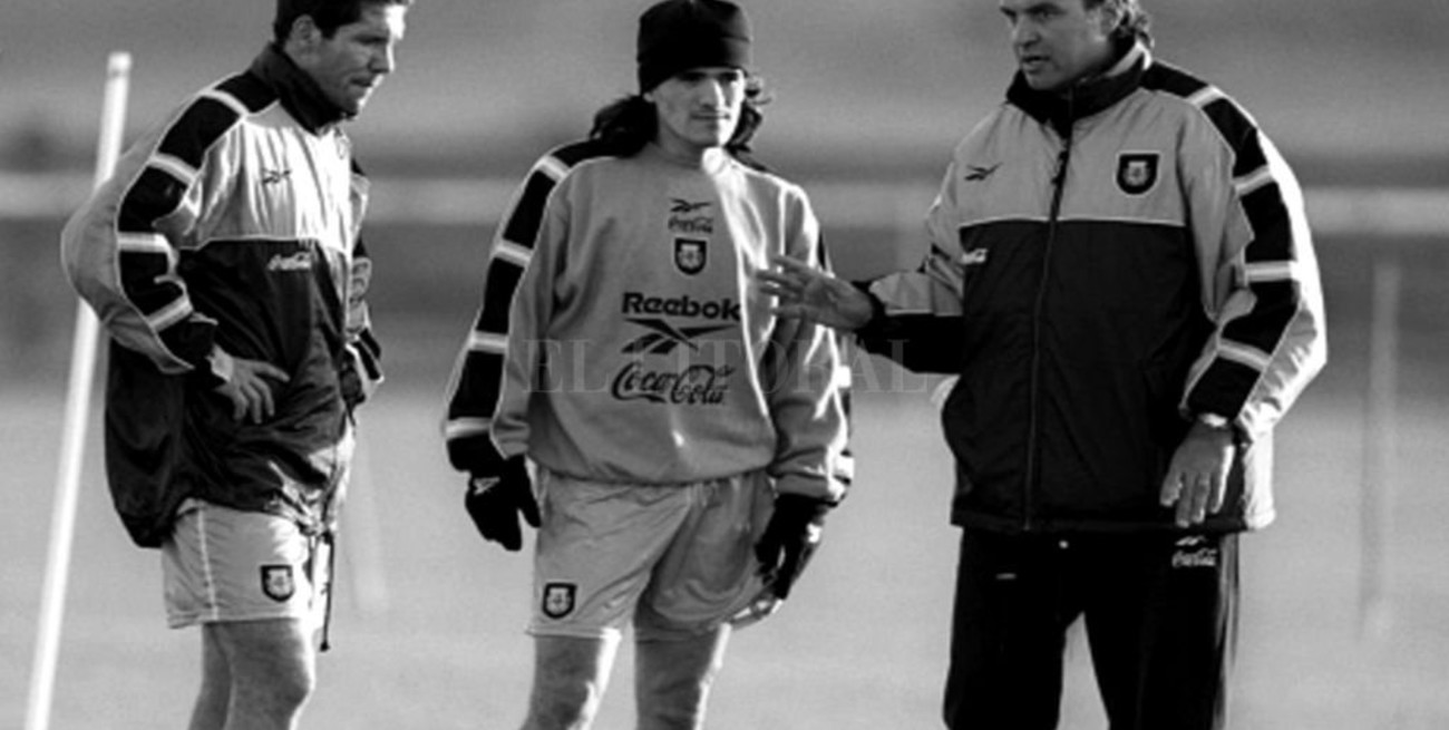 Ariel Ortega: "Bielsa me hizo mejor jugador"