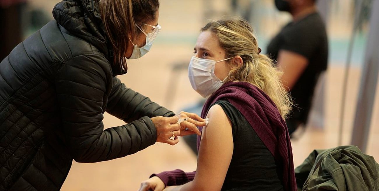 Covid en Argentina: confirmaron 466 fallecidos y 19.256 nuevos contagios