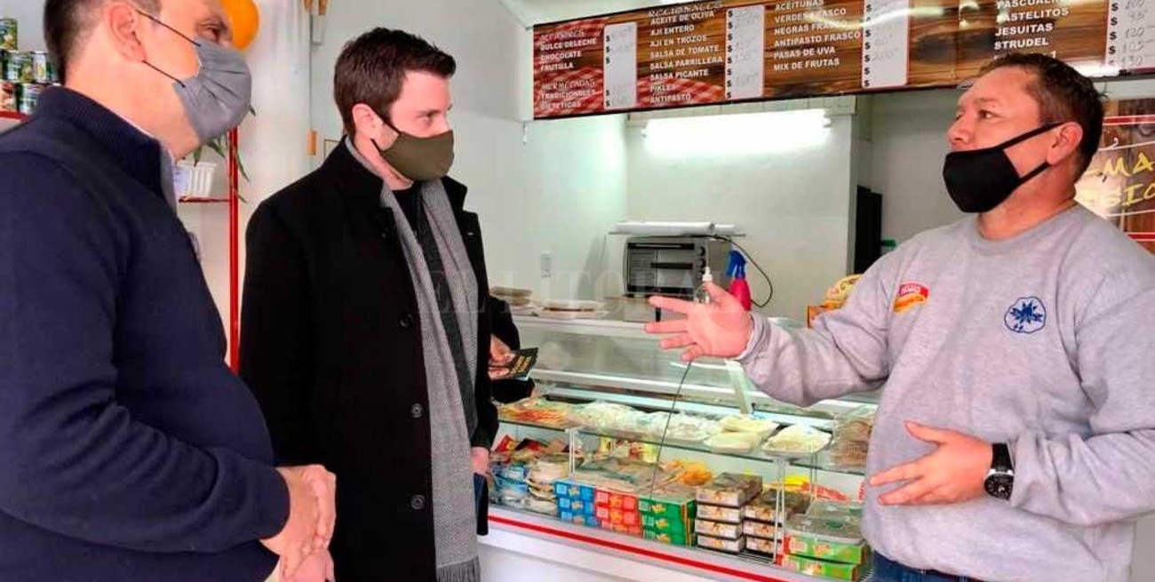 José Corral y Roy López Molina apuntalan a la clase media "para soñar con un futuro acá"