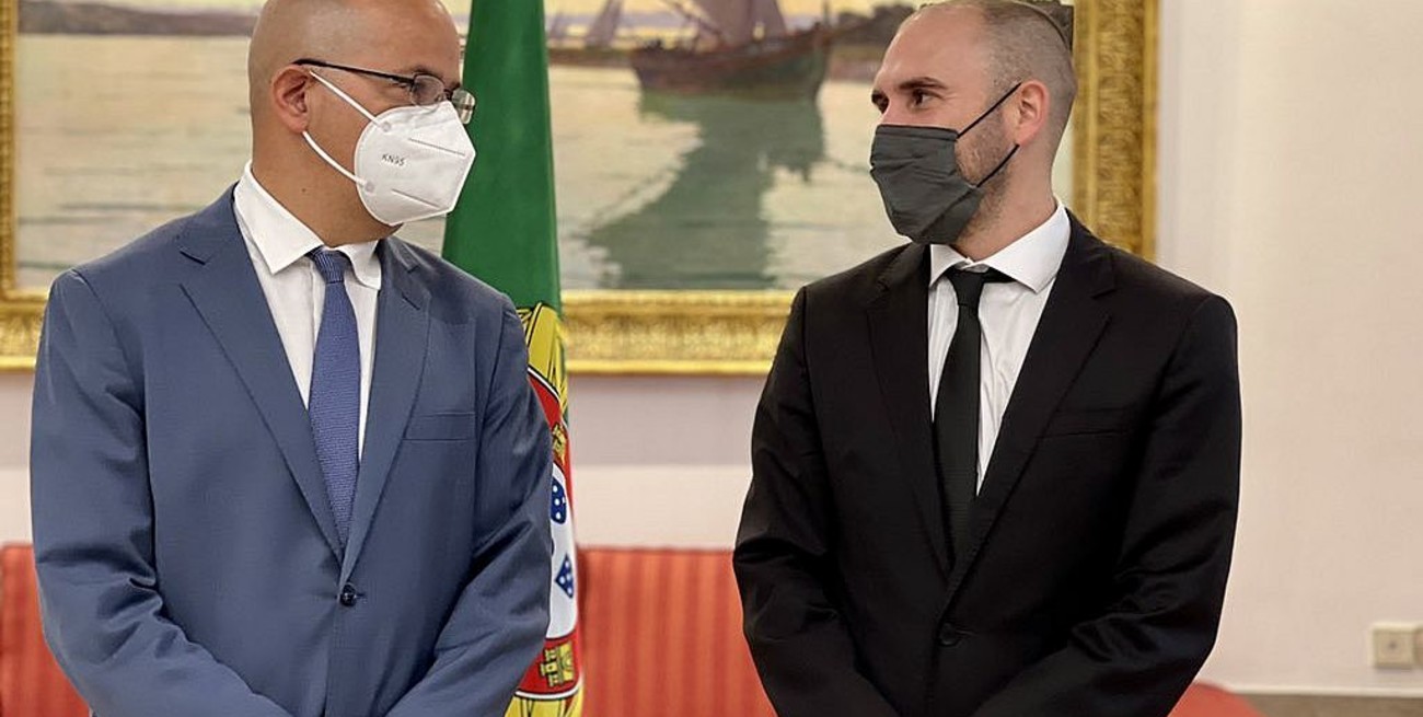 Guzmán agradeció el apoyo de Portugal para obtener una rebaja en los sobrecargos del FMI