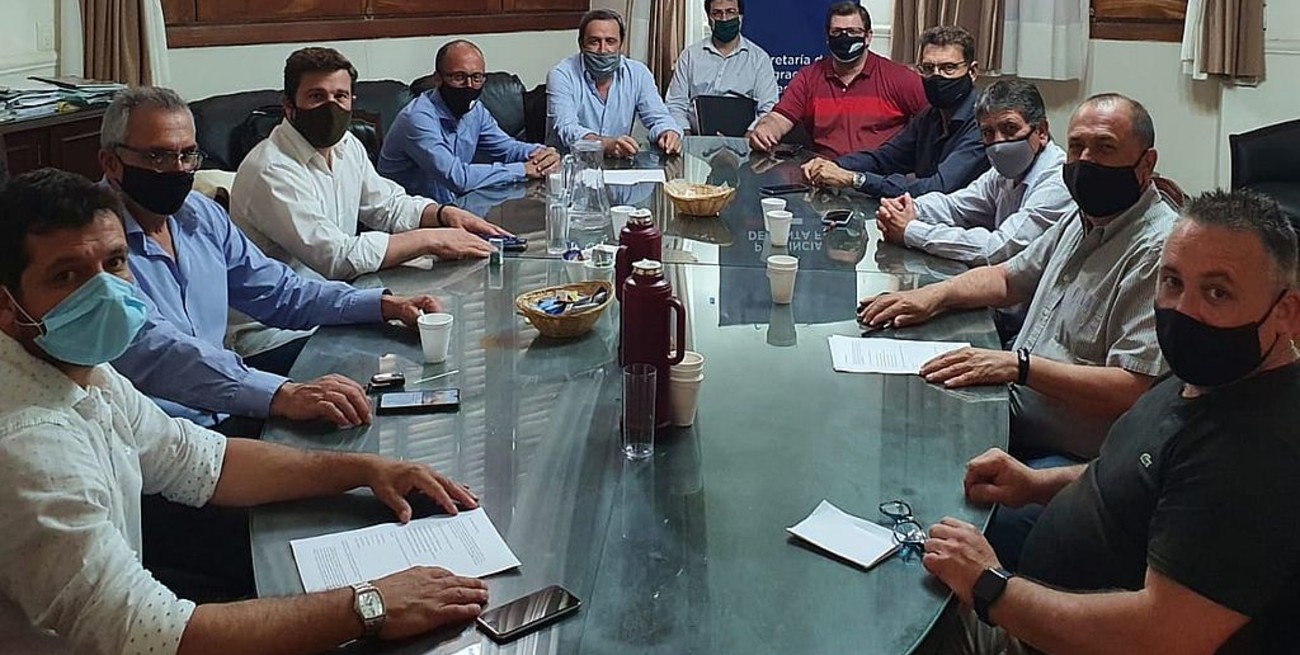 Municipales e intendentes llegaron a un acuerdo salarial