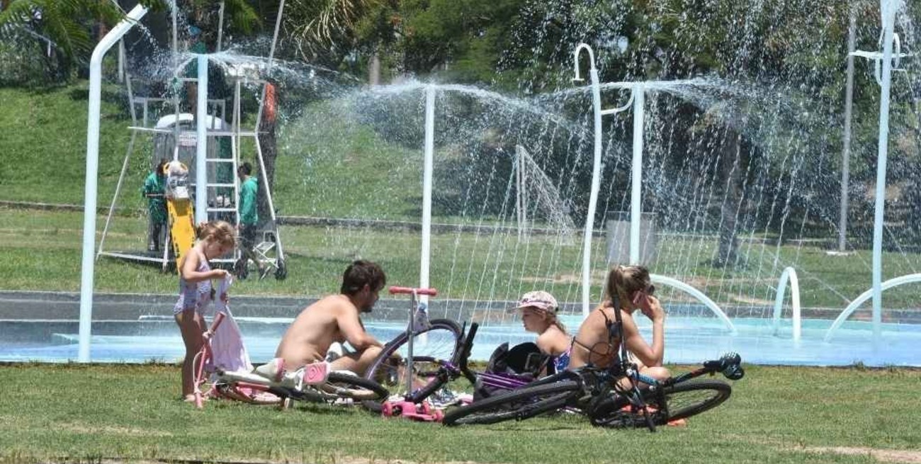 Se habilitó la temporada de verano en los piletones del Parque Sur  