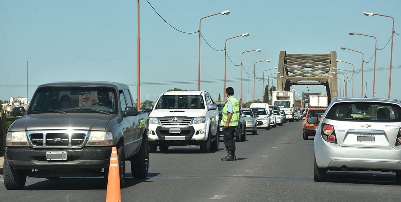 Protesta: este viernes cortarán el tránsito en el acceso al Puente Carretero