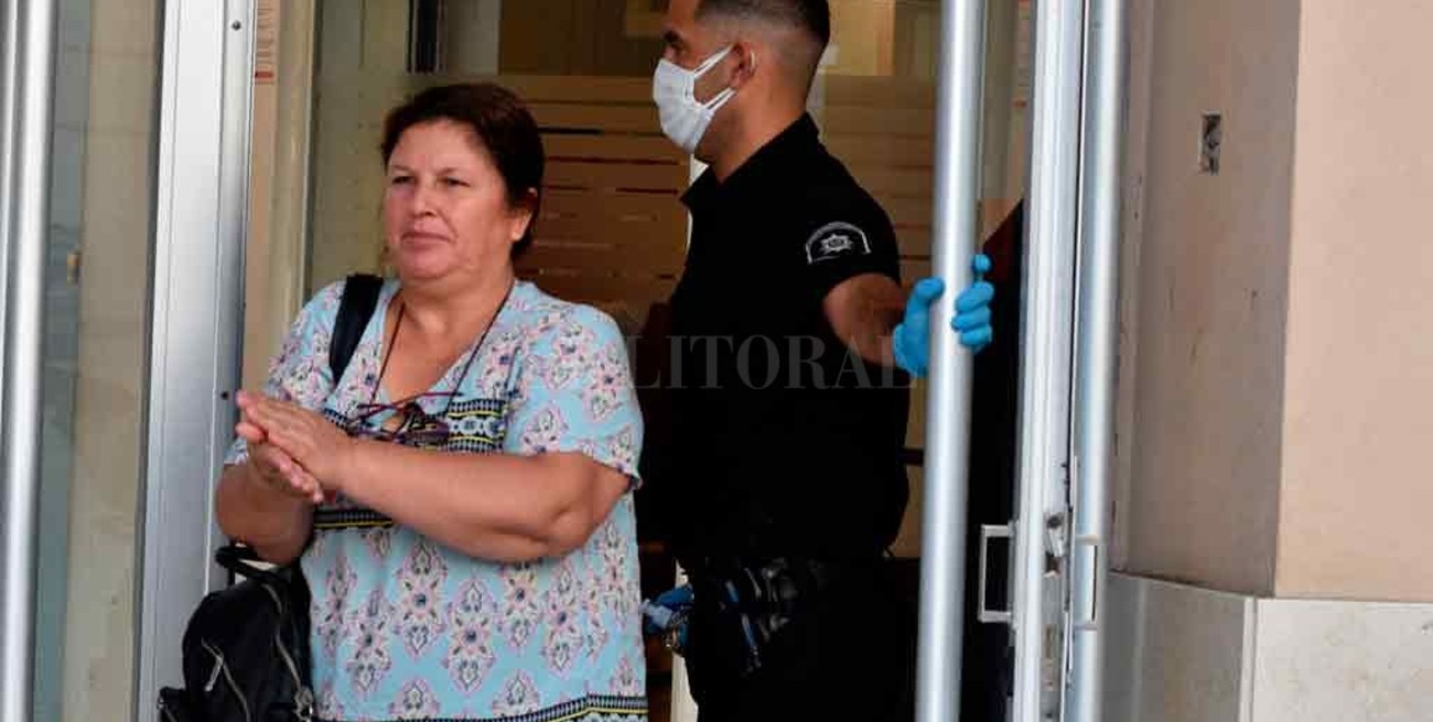 Por turnos y con DNI, el lunes abren los bancos