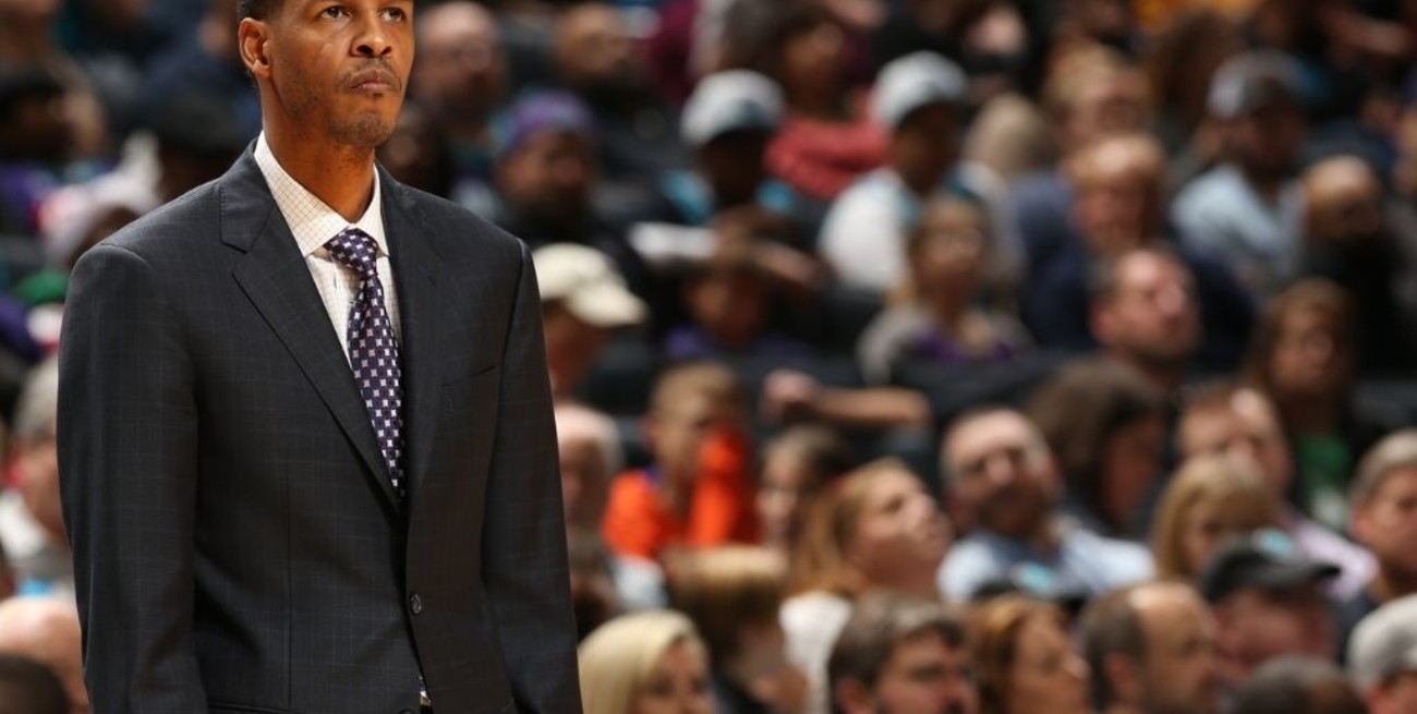 Stephen Silas es el nuevo entrenador de Houston Rockets 