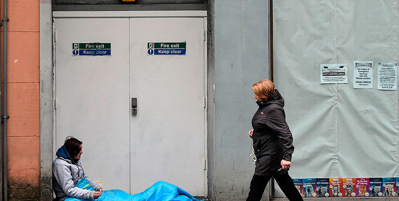 El desempleo en el Reino Unido subió un 5%