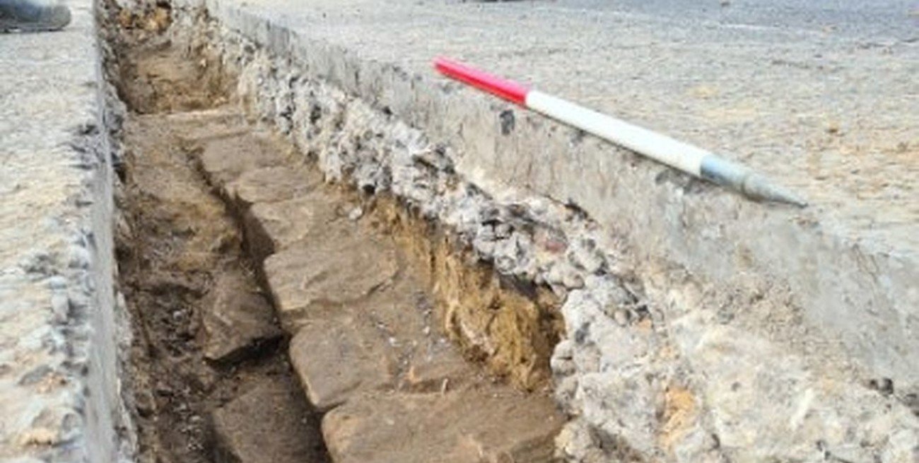 Inglaterra: cambiaban una cañería y hallaron un tramo del "muro de Adriano"