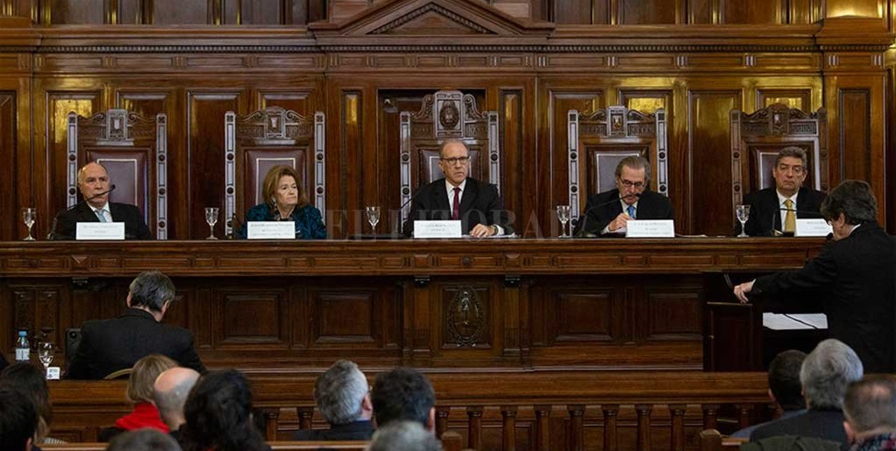 La Corte comenzó a analizar el "per saltum" presentado por Bruglia, Bertuzzi y Castelli
