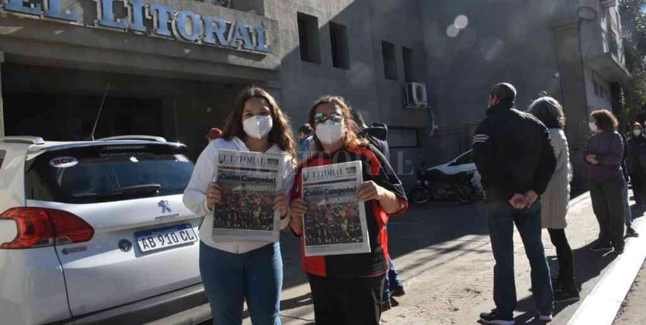 Colón campeón: todos quieren guardar el diario El Litoral