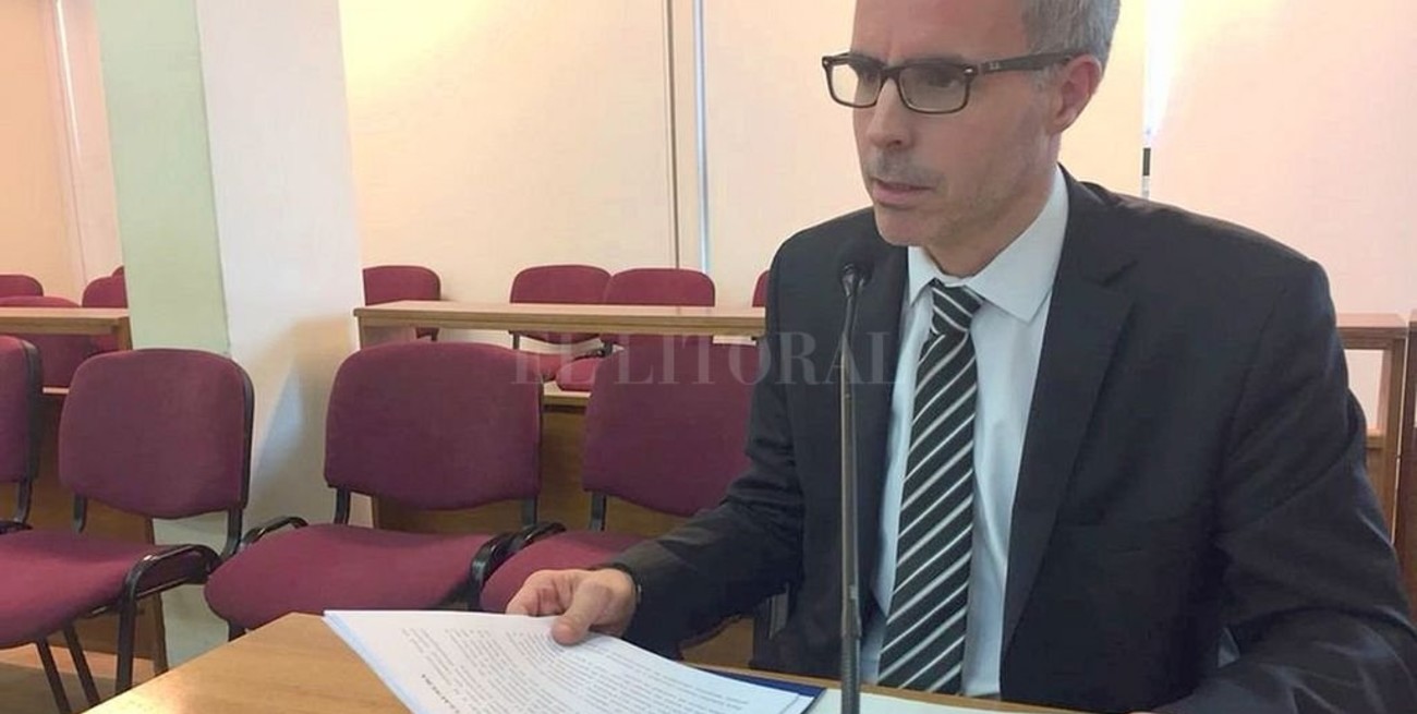 Condenan a una docente y a un psiquiatra por presentar una licencia médica falsa