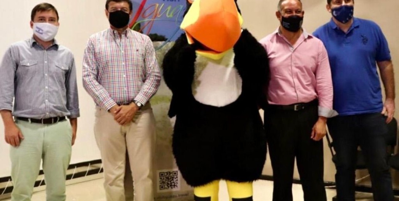 "Arandú" es el nombre elegido para la mascota de Visit Iguazú que promocionará el destino
