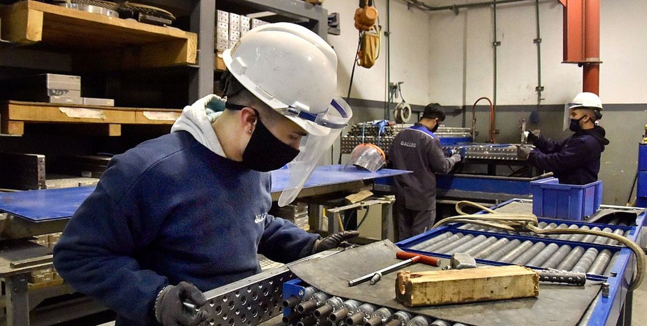 Las ventas pyme se derrumbaron por la devaluación y la inflación