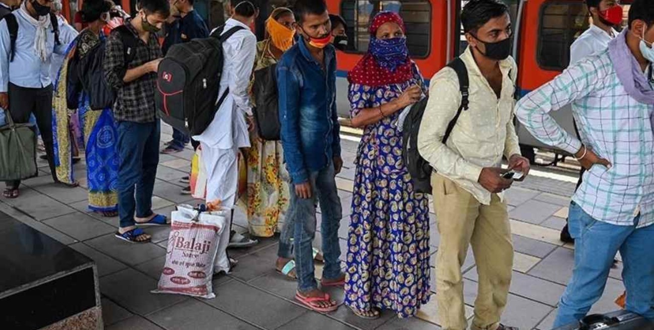 El recrudecimiento de la pandemia multiplica las restricciones en las ciudades del mundo  