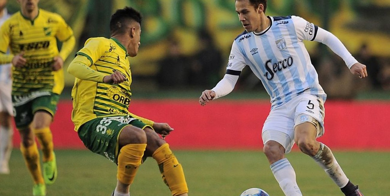 "Nery Leyes va a jugar en Unión"