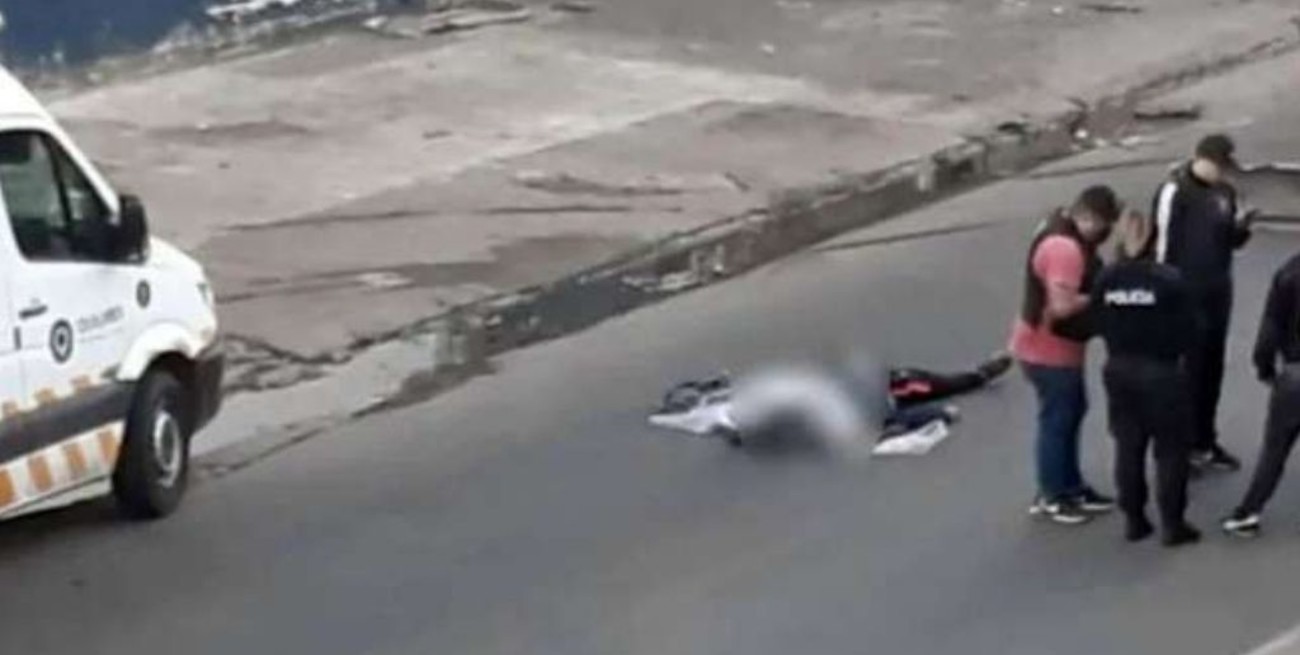 Un policía mató a balazos a un motochorro