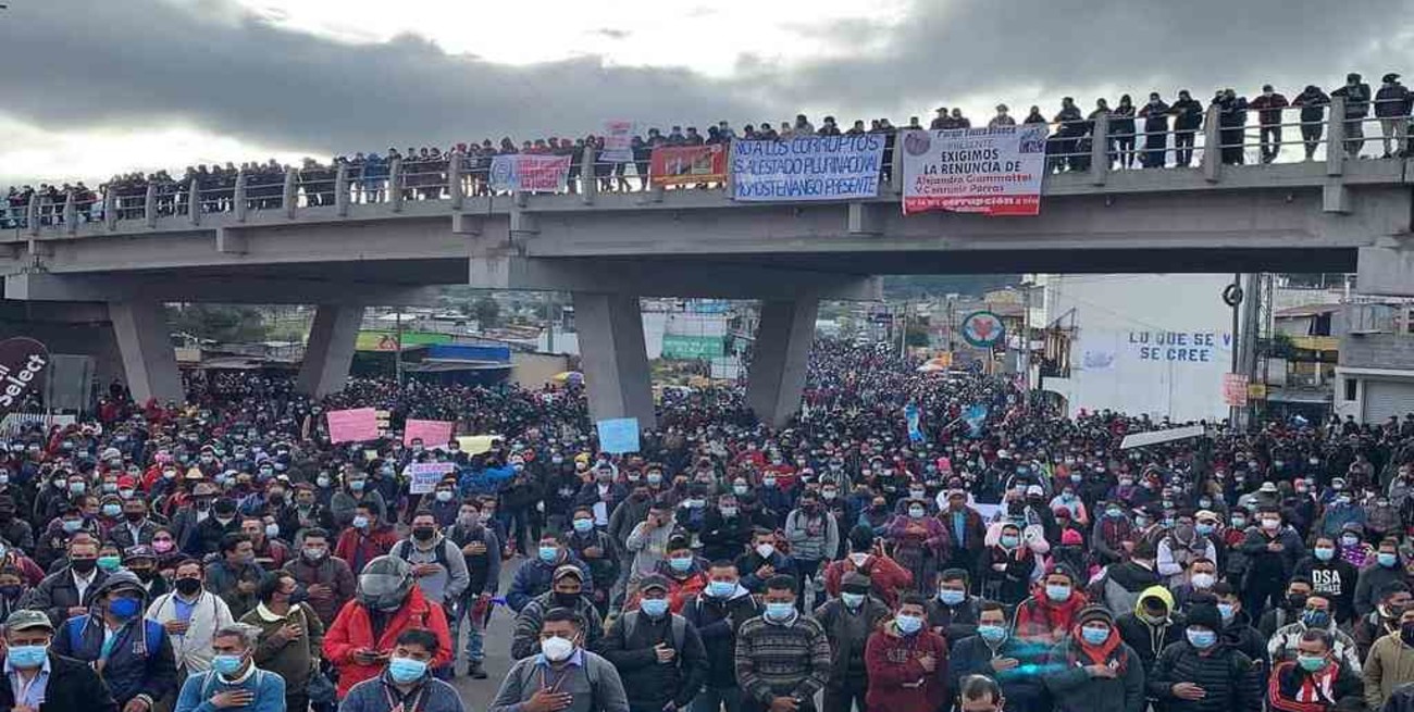 Fuerte jornada de paro nacional en Guatemala en contra del presidente Alejandro Giammattei