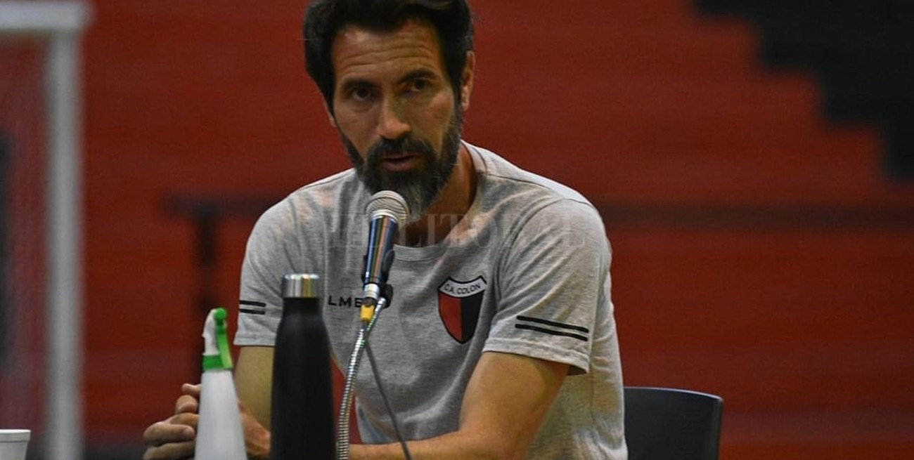 Domínguez: "Para el fútbol argentino no es bueno que no haya descensos"