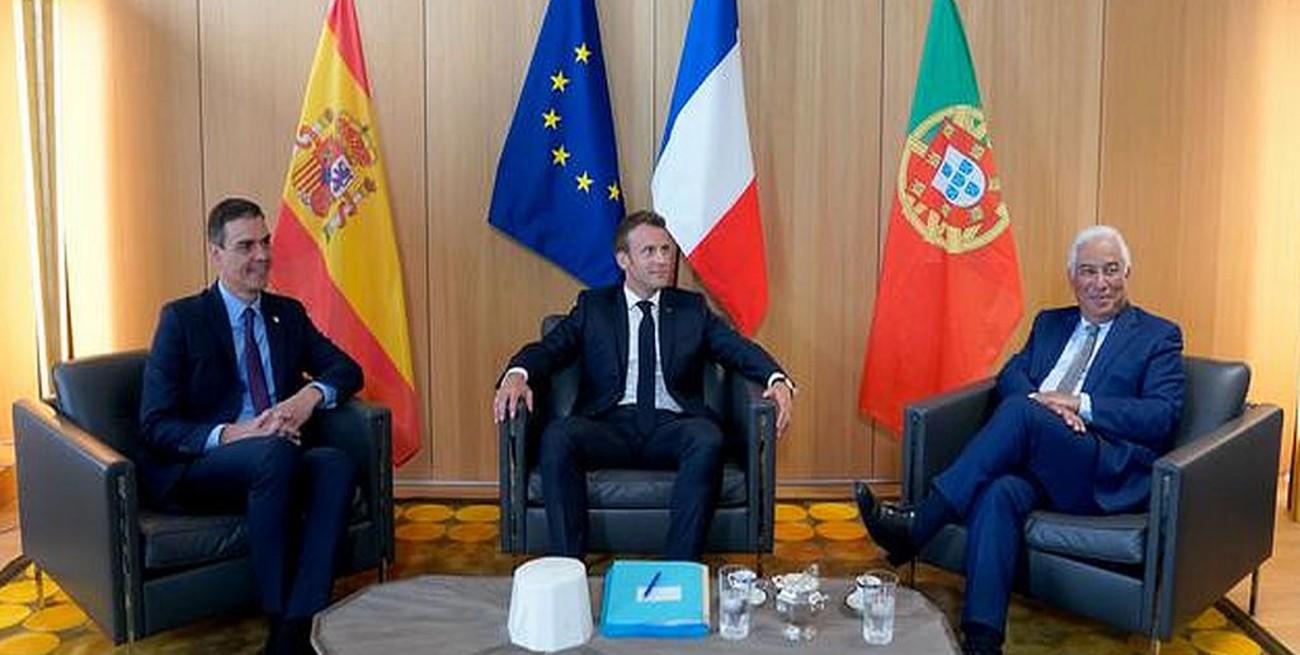 Varios líderes europeos en cuarentena tras haber estado en contacto con Emmanuel Macron