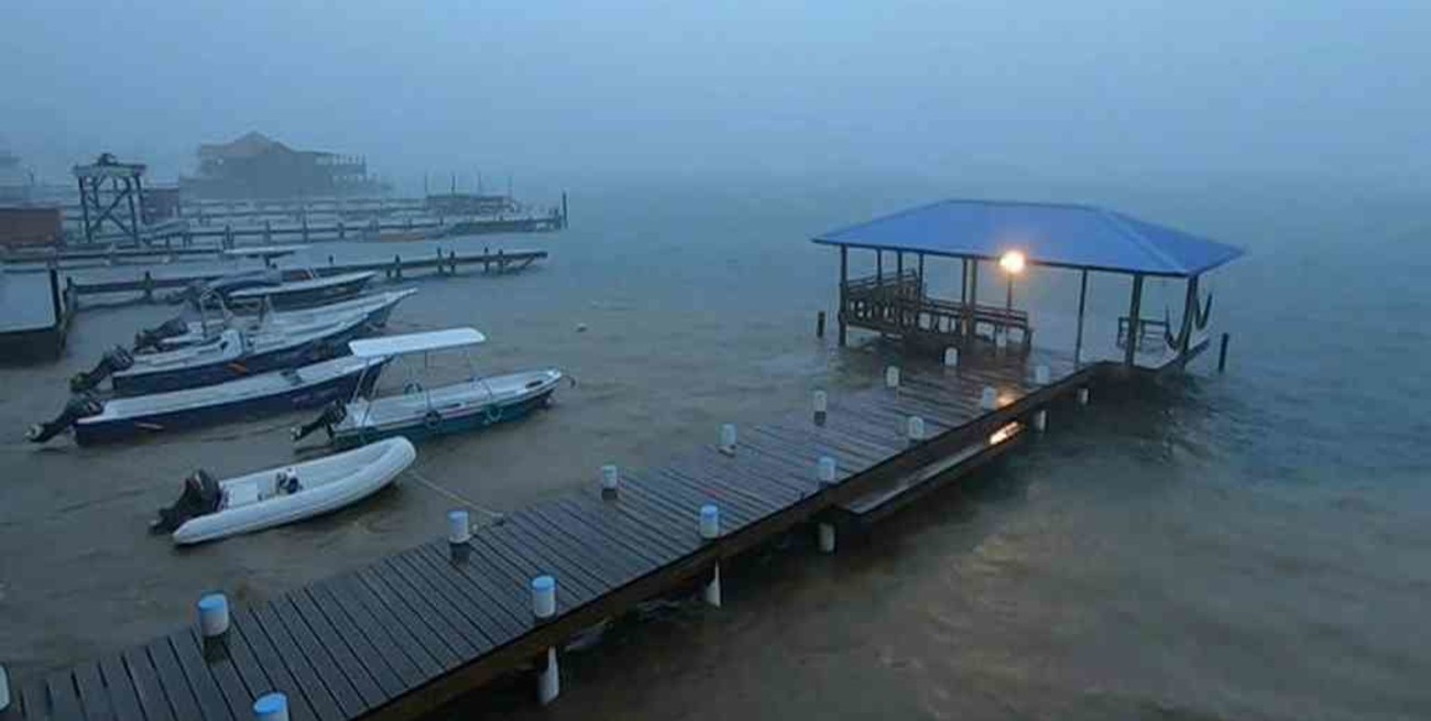 La tormenta Nana se aproxima a México como una debilitada depresión tropical