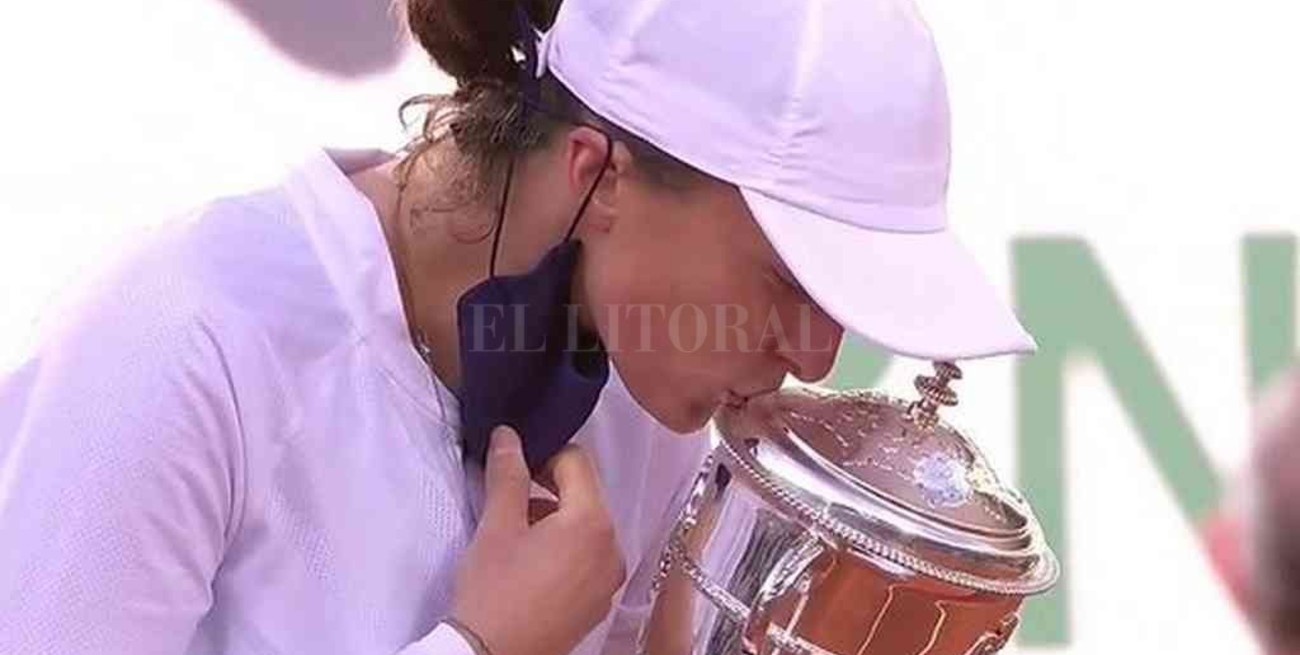 Swiatek, campeona récord en Roland Garros