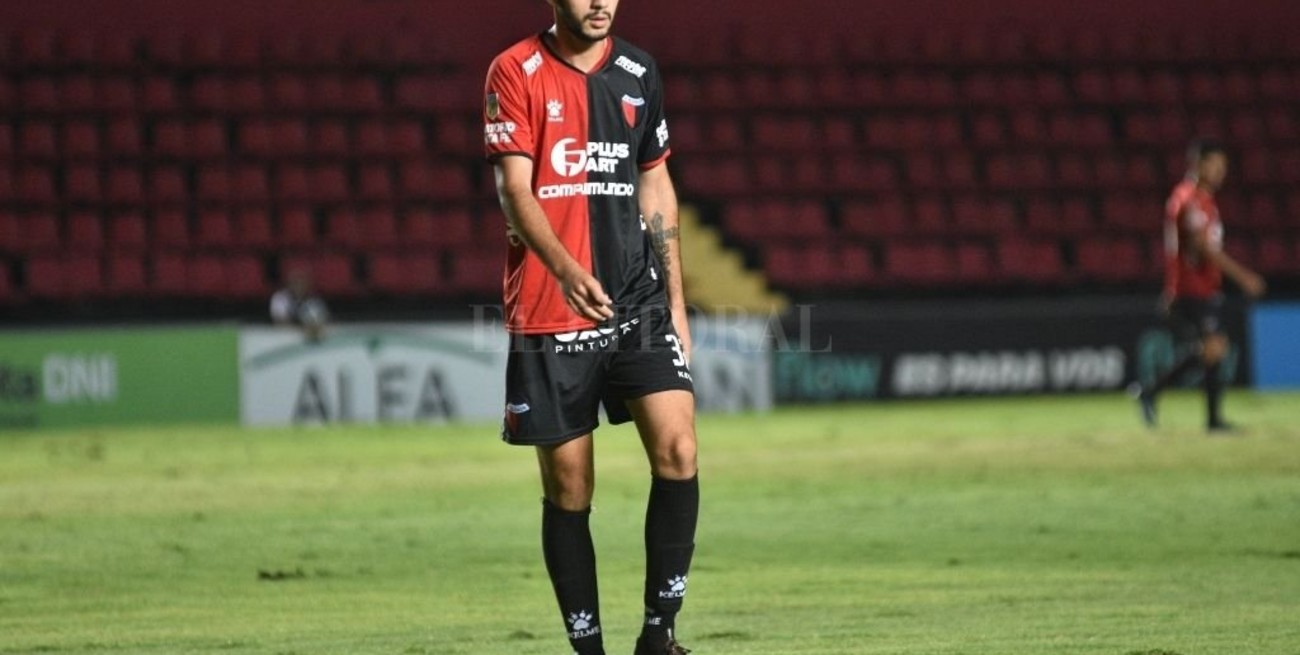 ¿Delgado a Defensa?, plantel al día y un micro que cambió pasajeros