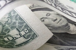 El dólar blue subió este lunes $60 y alcanzó la cotización más alta desde febrero.