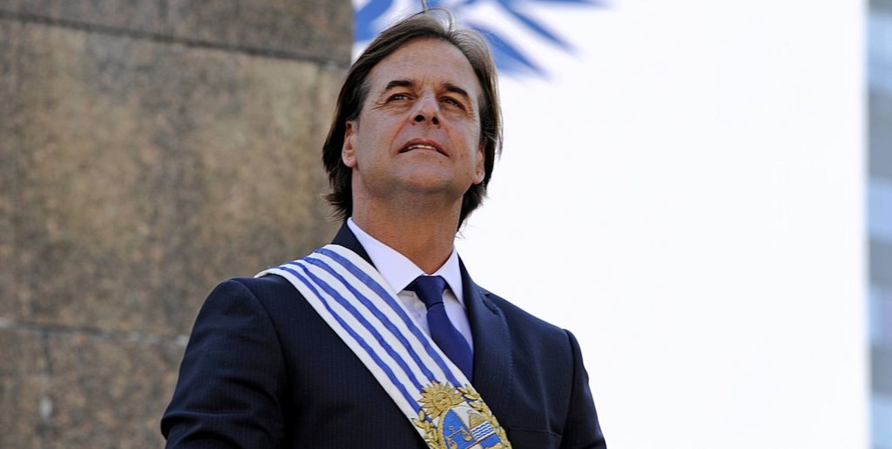 Uruguay: condenaron a un hombre que instaba en redes sociales a atentar contra Lacalle Pou