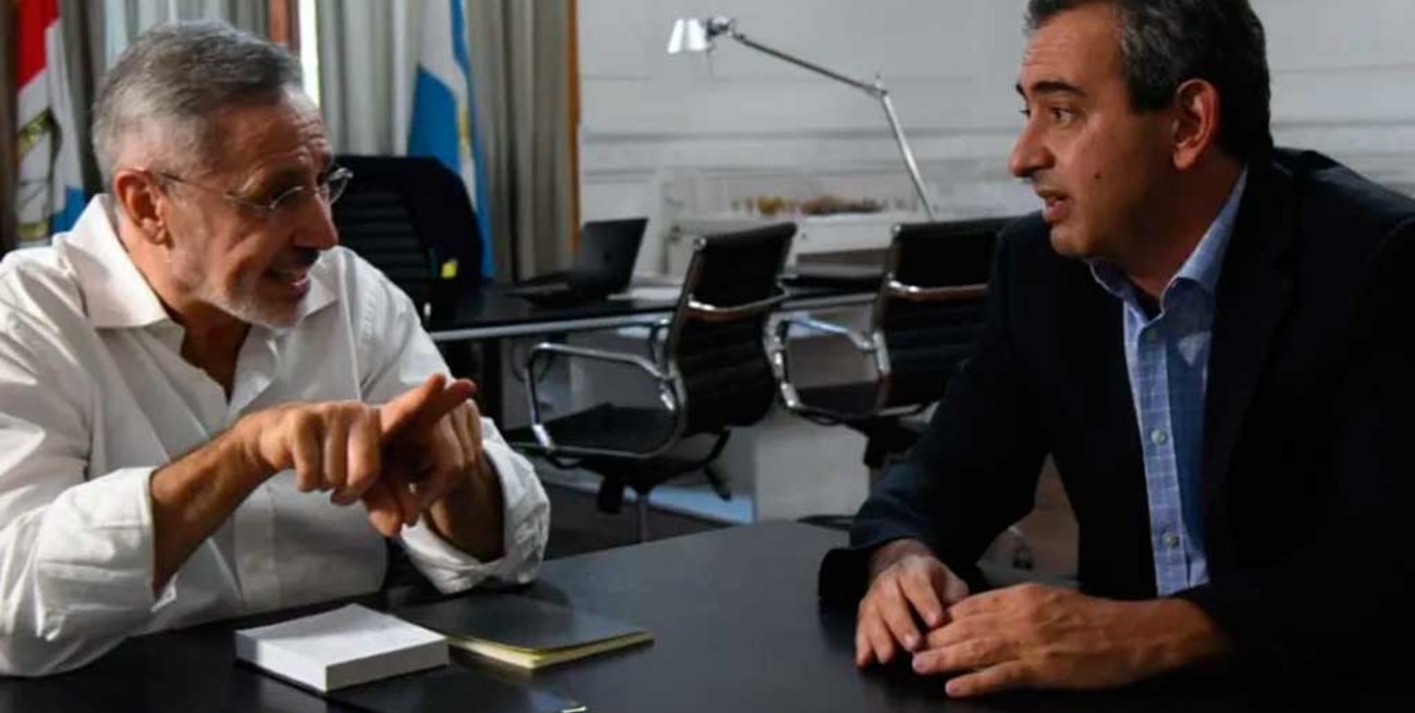 "Las calles de Rosario", el cruce de Javkin con Sain en Twitter