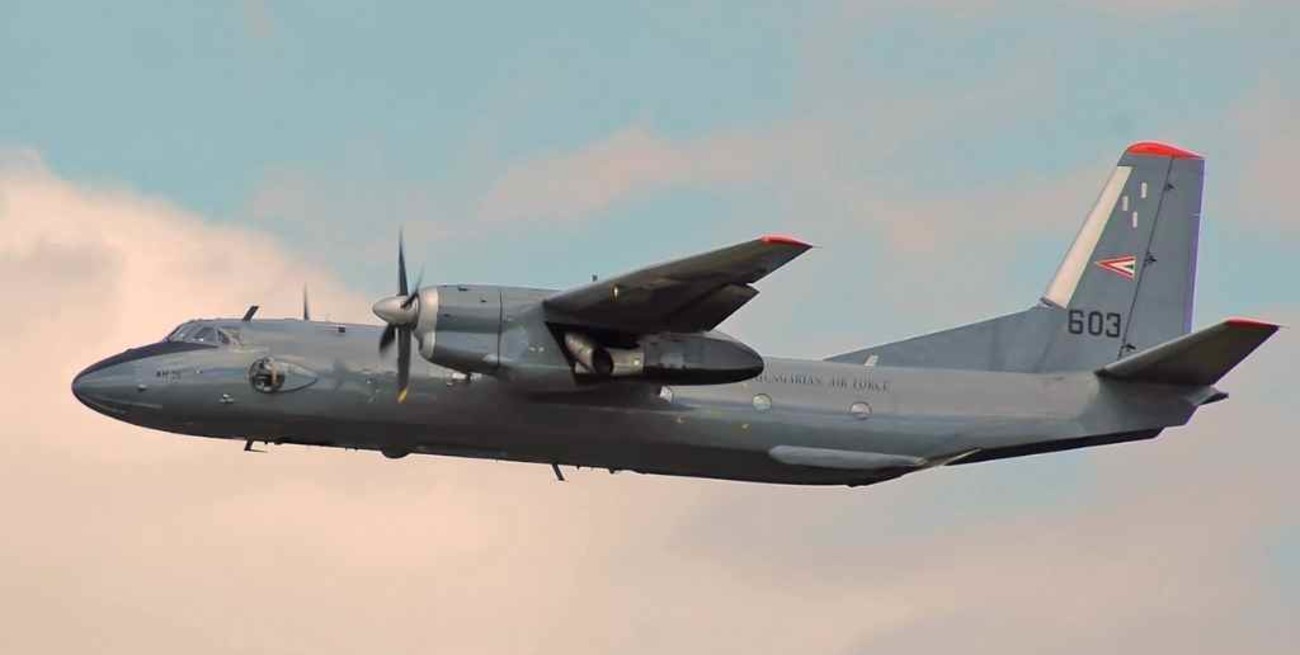 Desapareció un avión con 28 pasajeros en Rusia y creen que pudo haberse estrellado