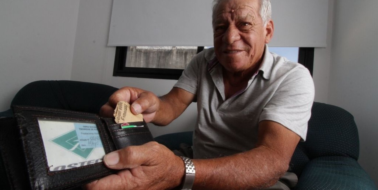 Rojo de copas con el "Mencho" de la gente 