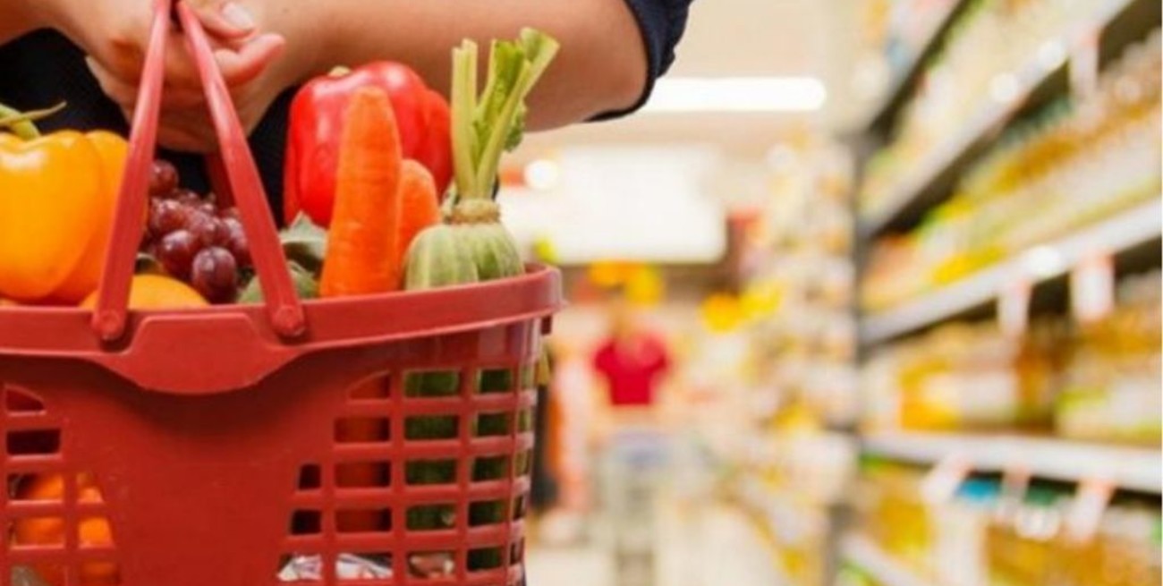 Una familia necesitó $ 43.811 para no ser pobre en junio