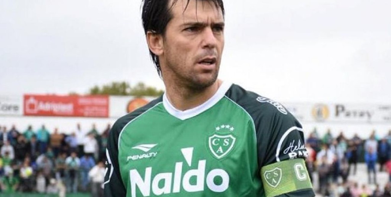 Garnier: "Los clubes pensaron en ellos y se cagaron en los jugadores"