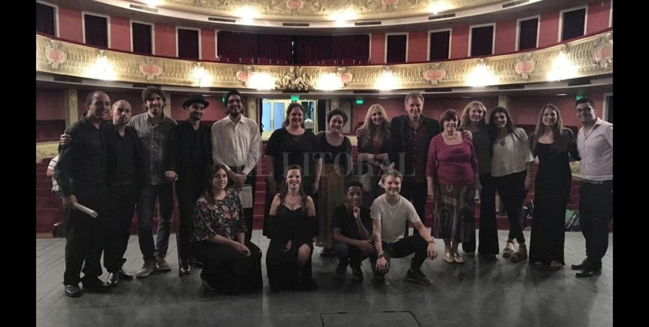 Cantando y creando a través del océano