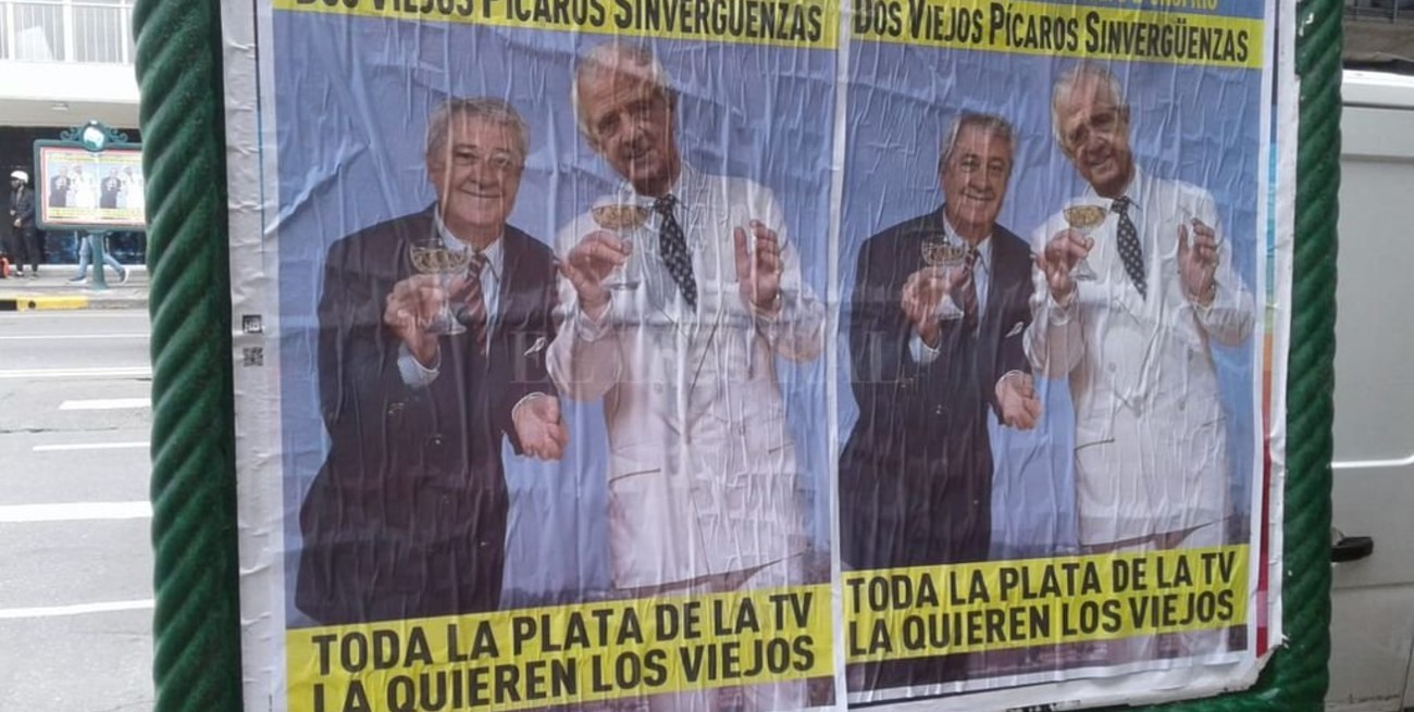 Aparecieron afiches contra Boca y River relacionados con su pelea con la AFA