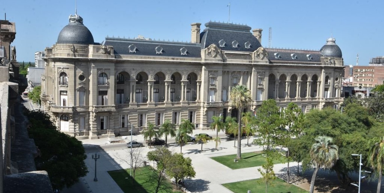 Vuelven las cenas del gobernador y los senadores PJ