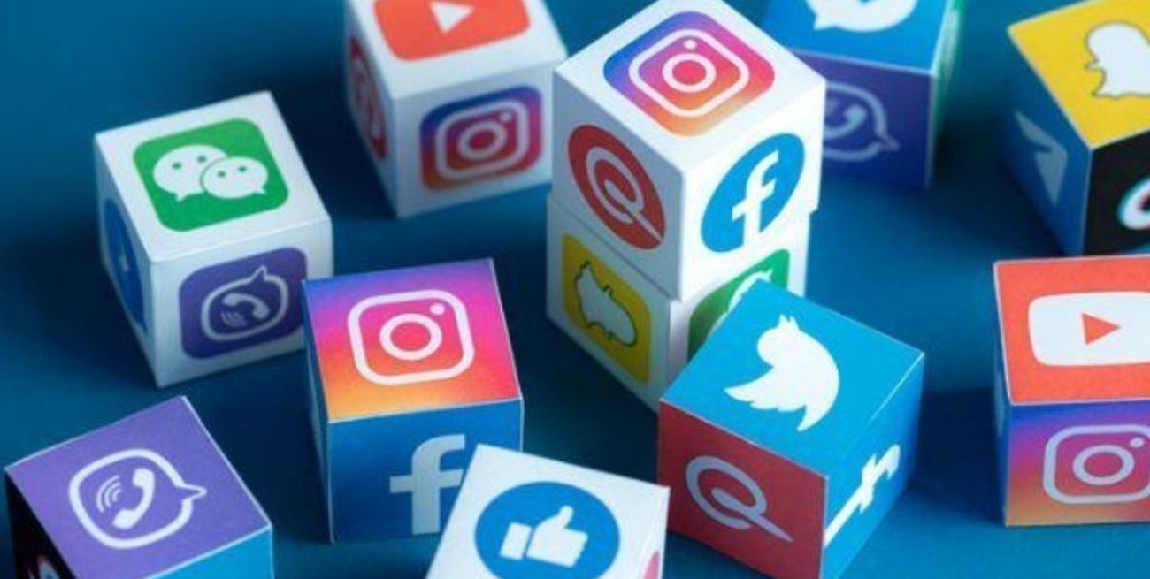 Las redes sociales frente al dilema de los talibanes