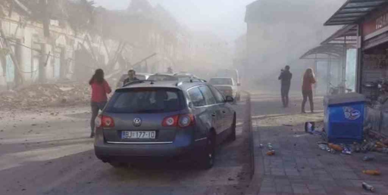 Fuerte sismo de magnitud 6,4 en Croacia provocó derrumbe de edificios