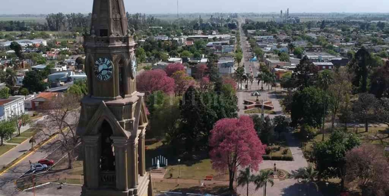 Malestar con autoridades eclesiásticas por un confuso episodio con las campanas de la iglesia de Pilar