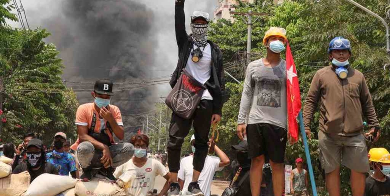 Myanmar : la junta militar anunció un alto al fuego con las guerrillas étnicas