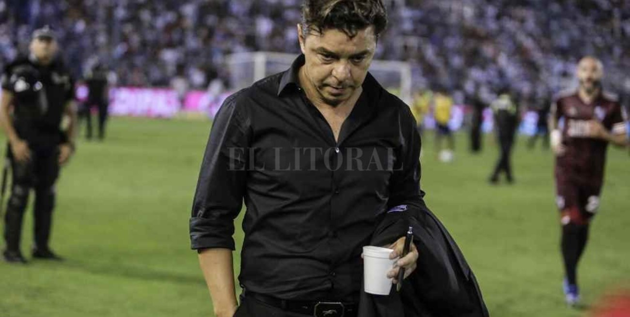 "El fútbol argentino va a ir en decadencia" 