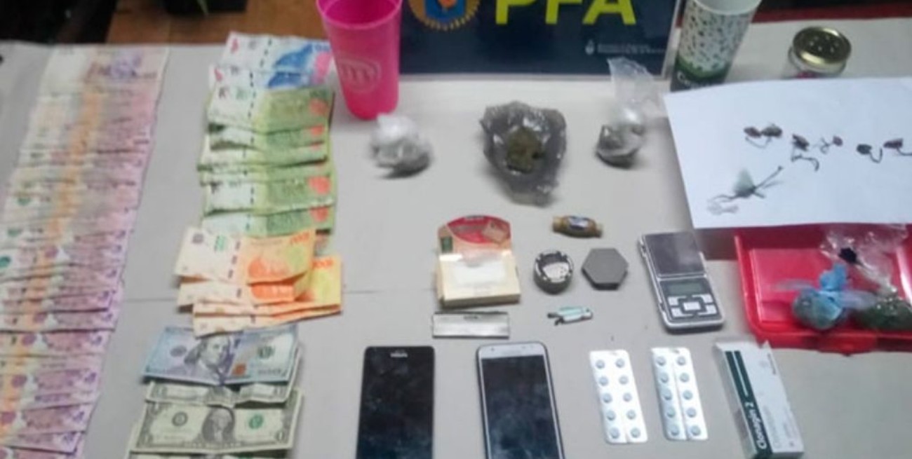 Detuvieron a un supuesto periodista deportivo que vendía droga en remís